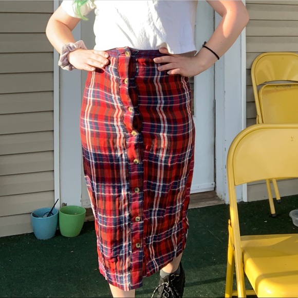 Urban Outfitters Plaid High waisted midi skirt - Picture 5 of 6